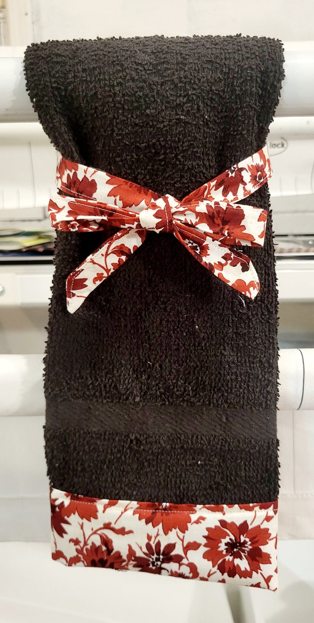 Hanging Towel with Sash