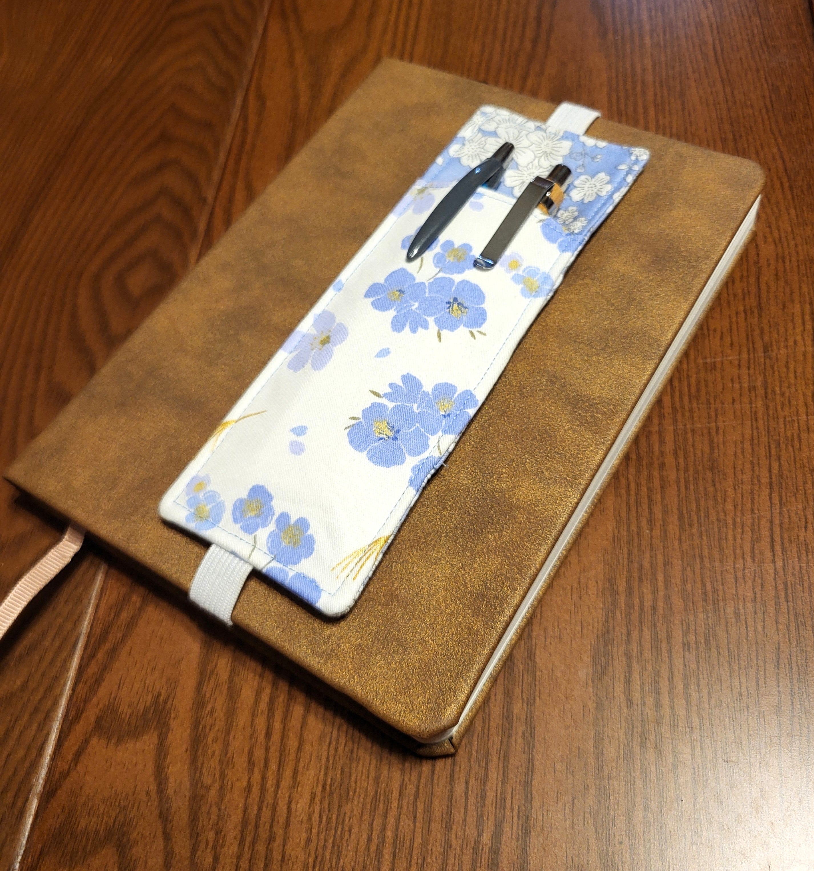 Pen Holder for Notebooks