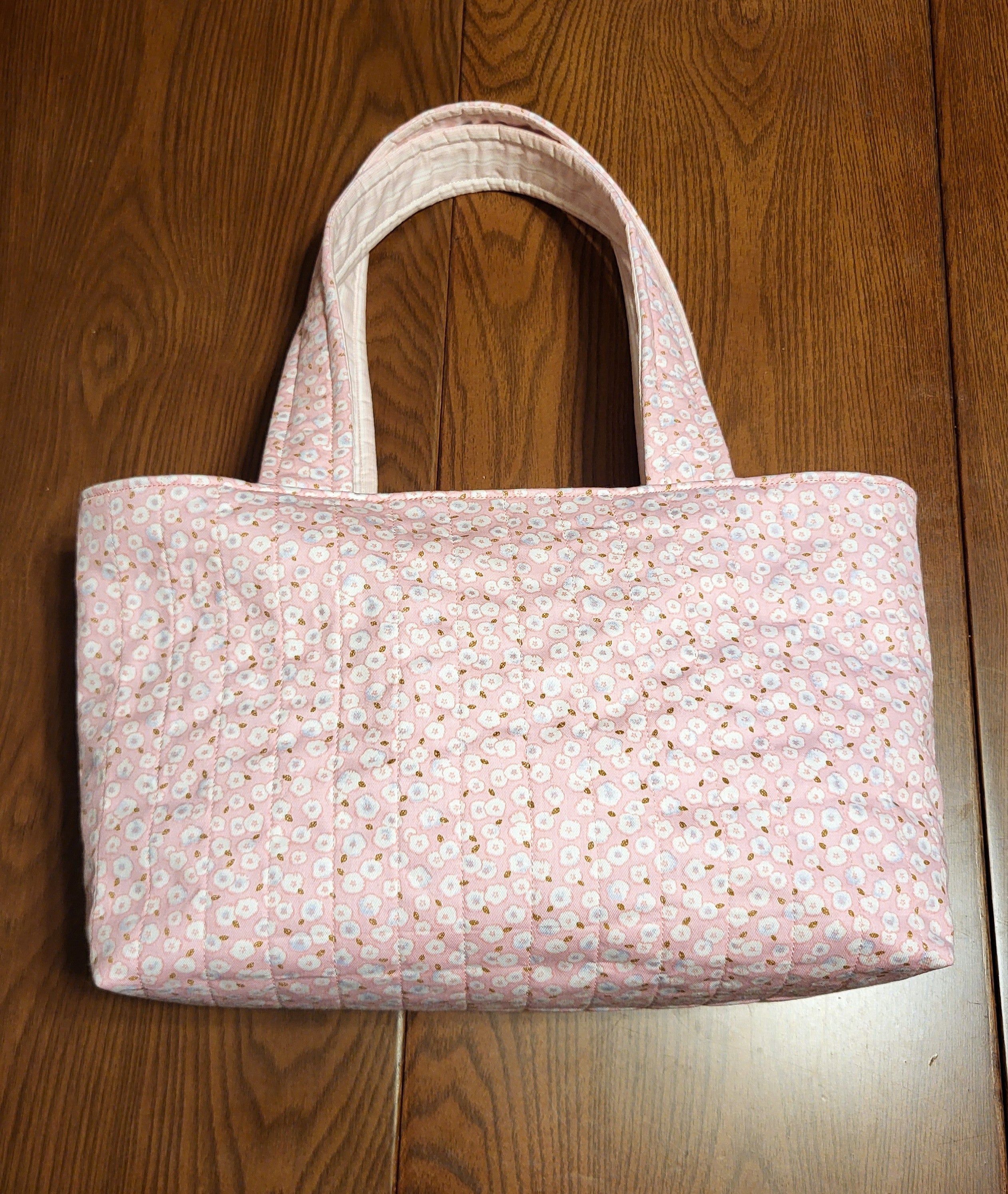 Quilted Tote Style Handbag