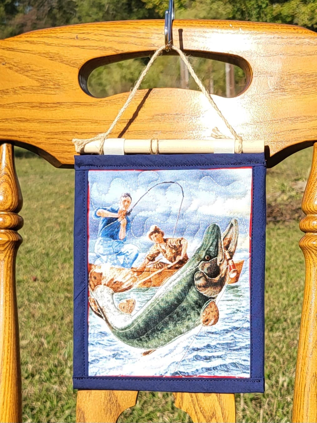 Angler Quilted Wall Hanging – Hand-Guided Longarm Fiber Art (6″ × 8″)
