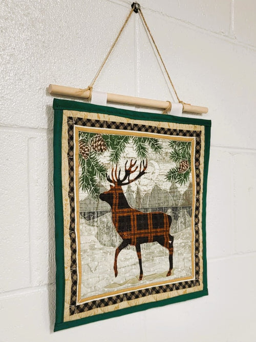 Cabin Deer Quilted Wall Hanging – Hand-Guided Longarm Fiber Art (12″ × 12″)