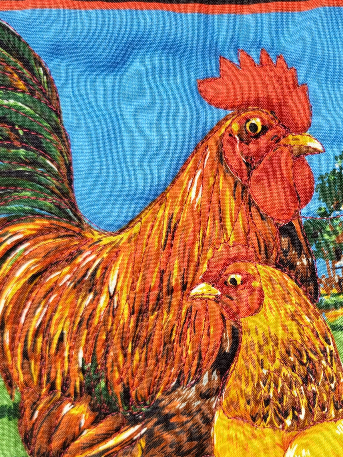 Red Farmhouse Couple Quilted Wall Hanging – Hand-Guided Longarm Fiber Art (12″ × 12″)
