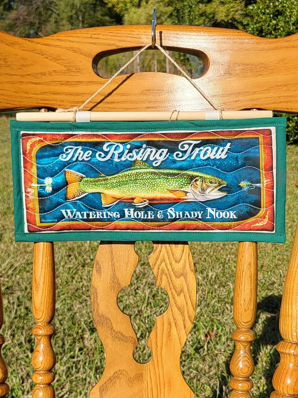The Rising Trout Quilted Wall Hanging – Hand-Guided Longarm Fiber Art (12″ × 6″)